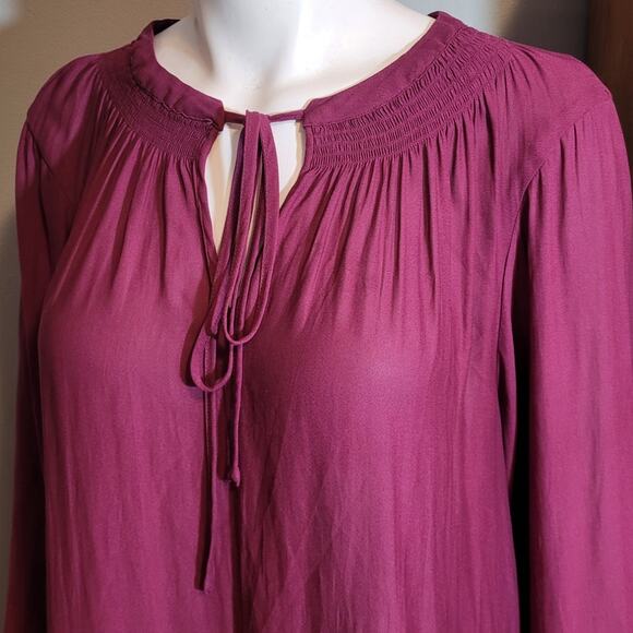 Torrid Womens Plus Size 2X Magenta Flowy Tunic Blouse Semi-Sheer Fairycore Fae - Picture 4 of 10